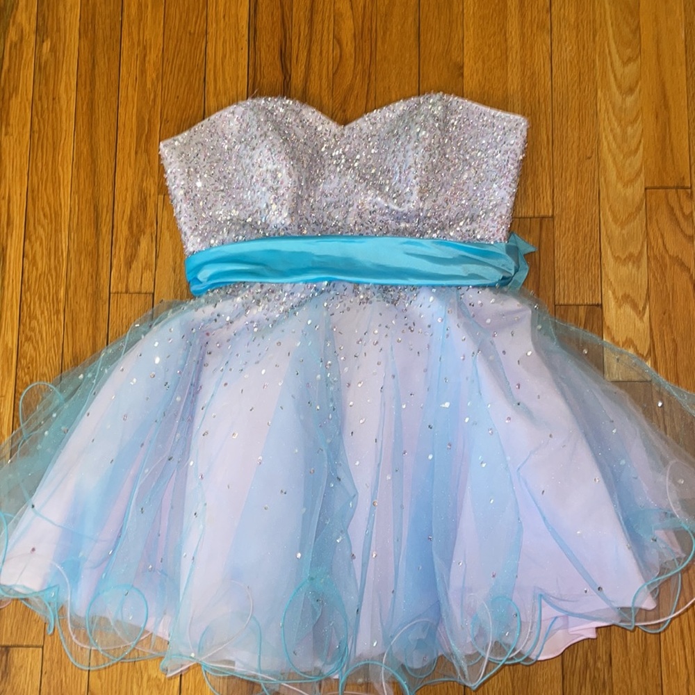 Gorgeous Semi-Formal Strapless Beaded Dress